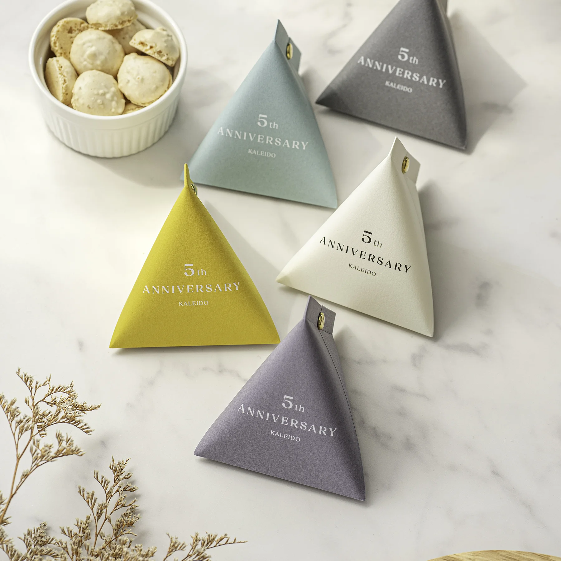 ネイルサロン マツエクサロン 周年プチギフト