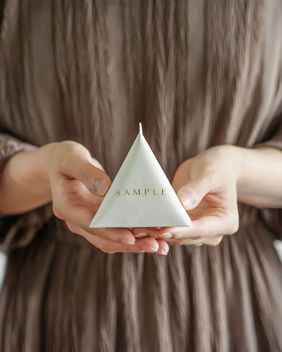 お菓子入りノベルティ・プチギフト ロゴ入れ対応・小ロットOK 紙と